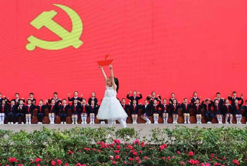 探秘吉鹿力问答社区,解锁纪元1800怎么运输原油的无限可能