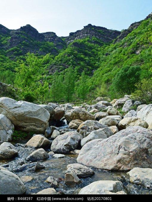 108名罗汉娃，在汶川地震期间在罗汉寺降生，令人难以置信