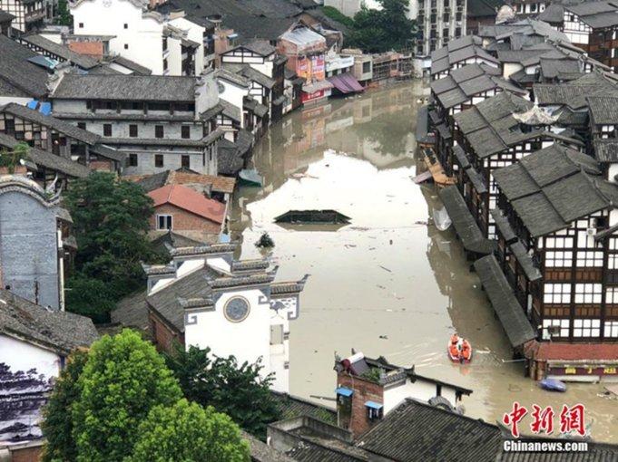 照顾可爱小公主